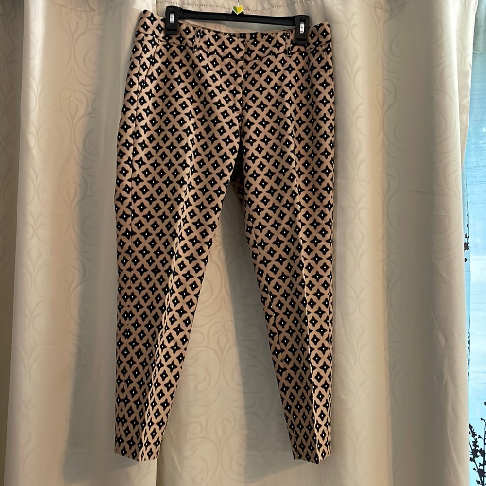 White house, black market pants, slim ankle eight regular